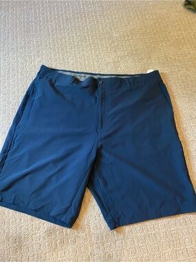 Ben Hogan navy blue golf shorts